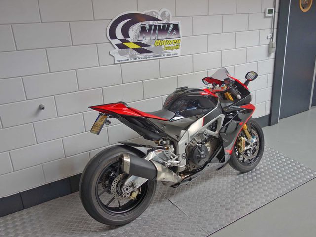 aprilia - rsv-4-factory-aprc