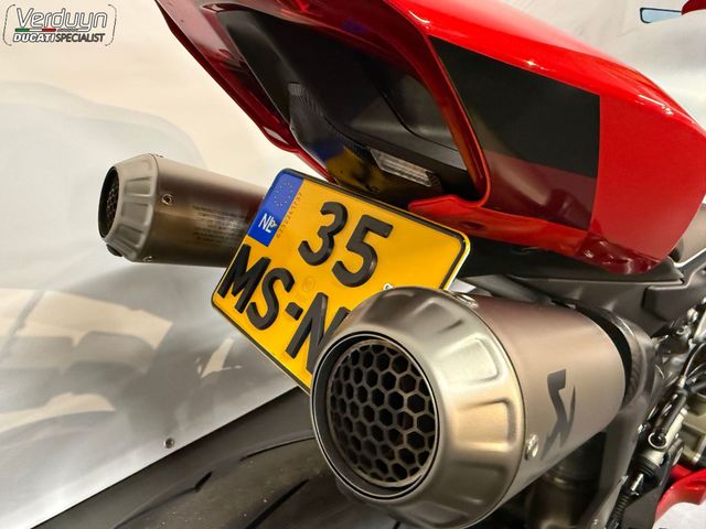 ducati - panigale-v4-r