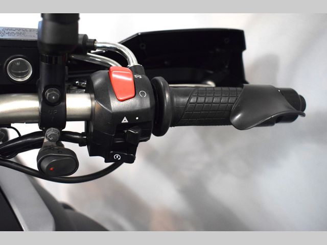 suzuki - v-strom-650-xta