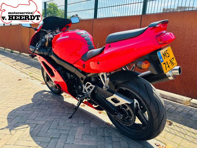 kawasaki - zxr-750