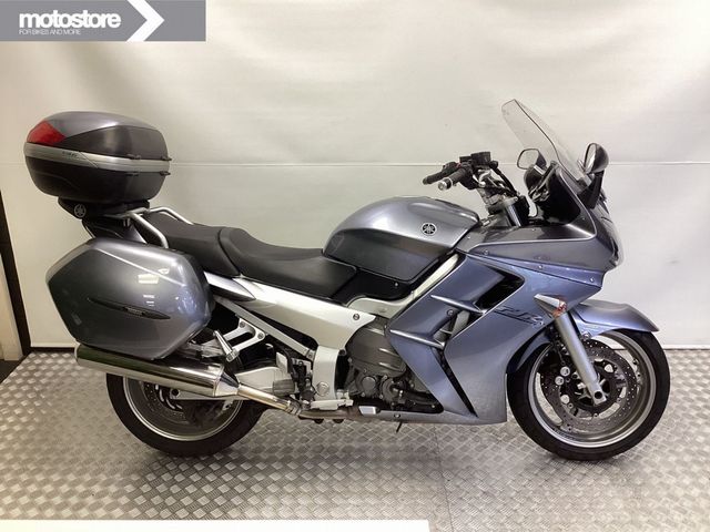 yamaha - fjr-1300