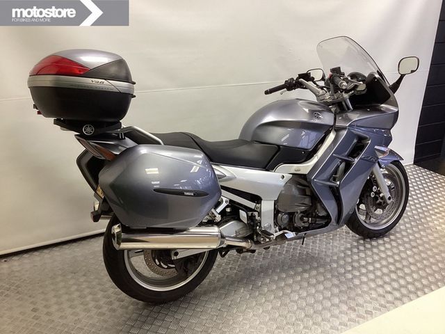 yamaha - fjr-1300