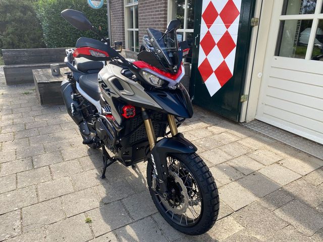 benelli - trk-902