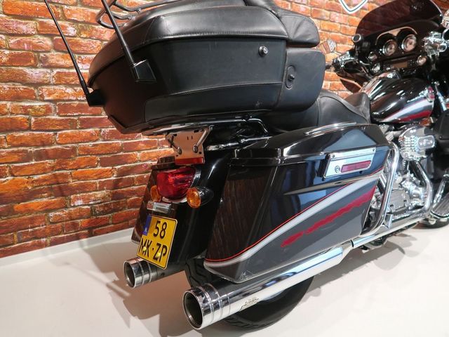 harley-davidson - electra-glide-ultra-screamin-eagle-cvo-flhtcuse