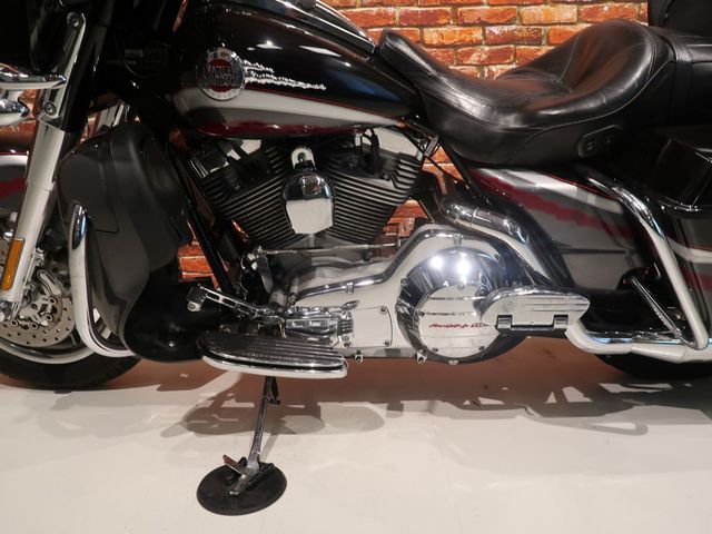 harley-davidson - electra-glide-ultra-screamin-eagle-cvo-flhtcuse