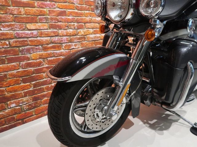 harley-davidson - electra-glide-ultra-screamin-eagle-cvo-flhtcuse