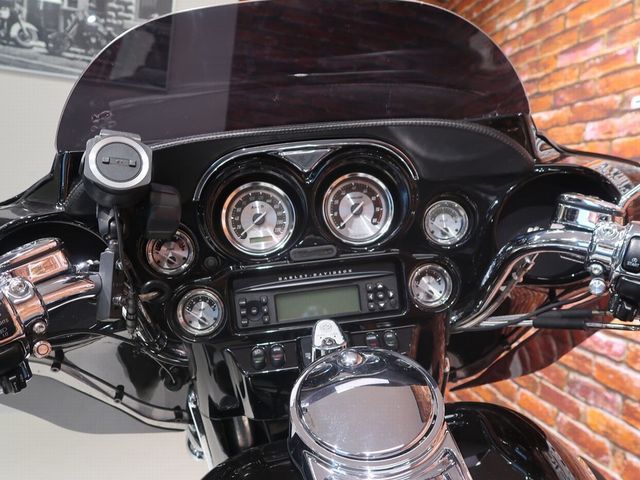 harley-davidson - electra-glide-ultra-screamin-eagle-cvo-flhtcuse