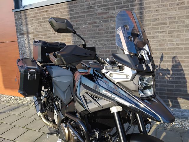 suzuki - v-strom-1050