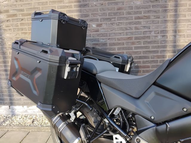 suzuki - v-strom-1050