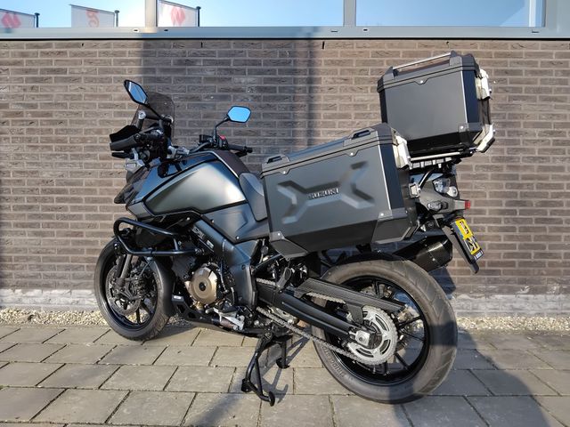 suzuki - v-strom-1050