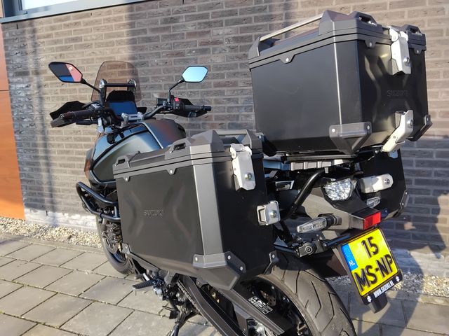 suzuki - v-strom-1050