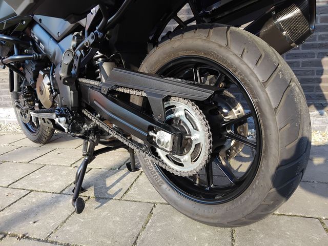 suzuki - v-strom-1050