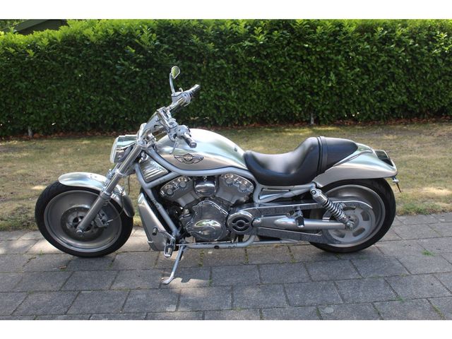 harley-davidson - v-rod-vrsc