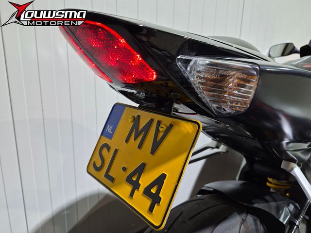 suzuki - gsx-r-600