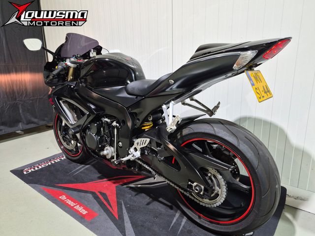 suzuki - gsx-r-600