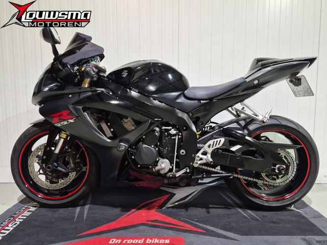 suzuki - gsx-r-600