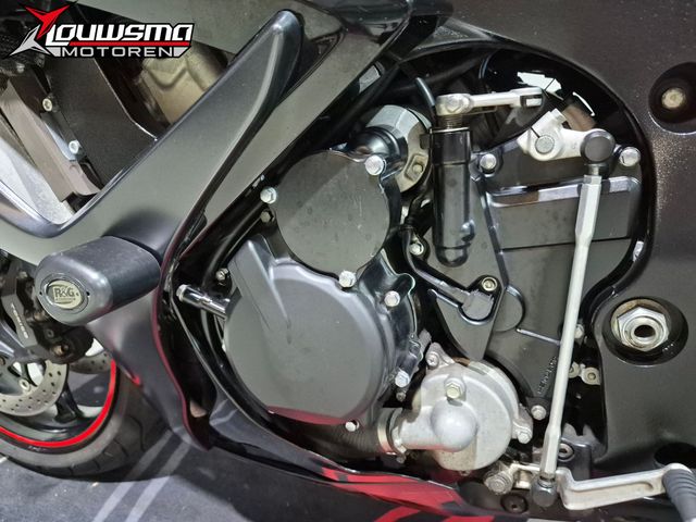 suzuki - gsx-r-600