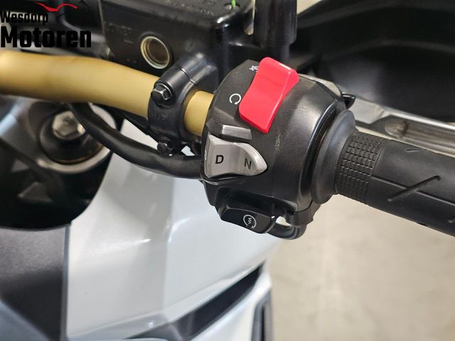 honda - x-adv