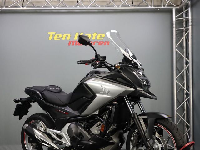 honda - nc-700-x-dct