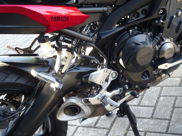yamaha - mt-09-abs