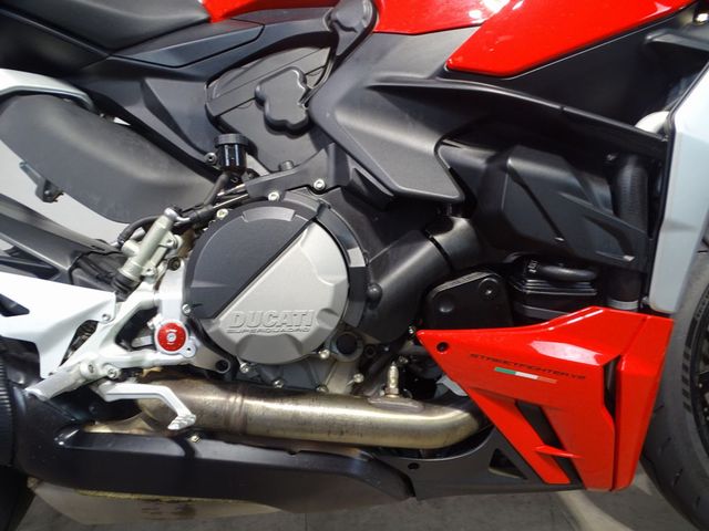 ducati - streetfighter-v2