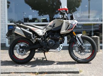 Benelli BKX 300 2026 nieuw