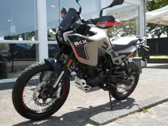 Benelli BKX 300 2026 nieuw – foto 6 van 9