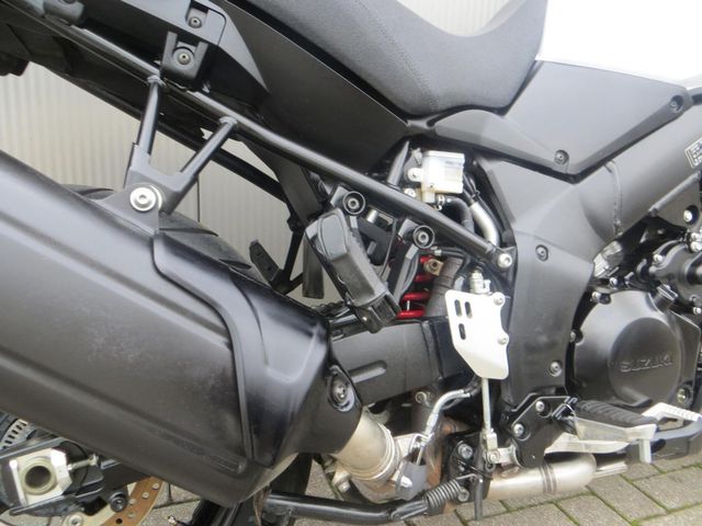 suzuki - v-strom-1000-abs