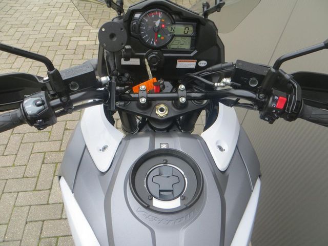 suzuki - v-strom-1000-abs