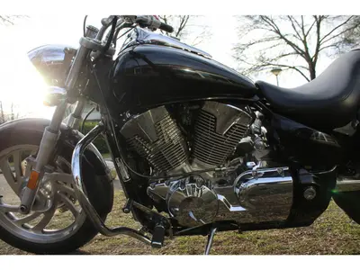 HONDA VTX 1300 – foto 2
