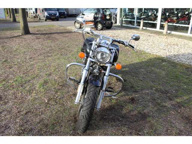 honda - vtx-1300