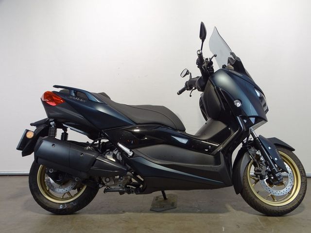 yamaha - x-max-300-tech-max