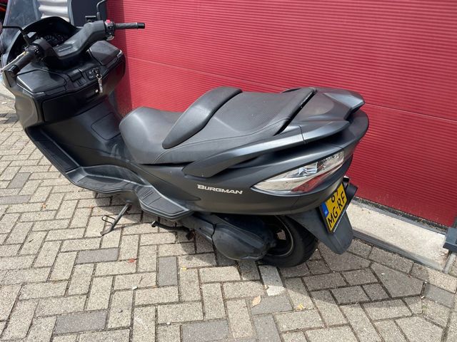 suzuki - burgman-400-abs