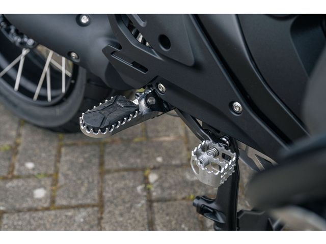 bmw - r-1300-gs-adventure