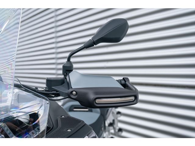 bmw - r-1300-gs-adventure