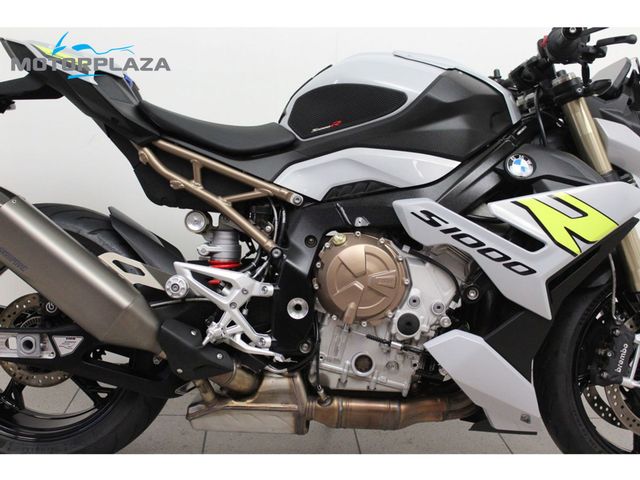 bmw - s-1000-r