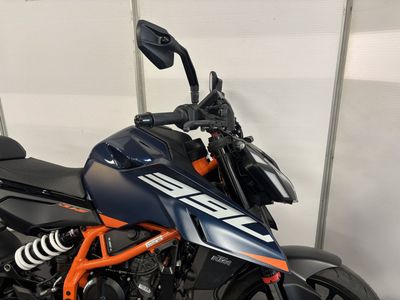 KTM 390 DUKE ABS – foto 3