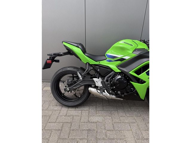 kawasaki - ninja-650