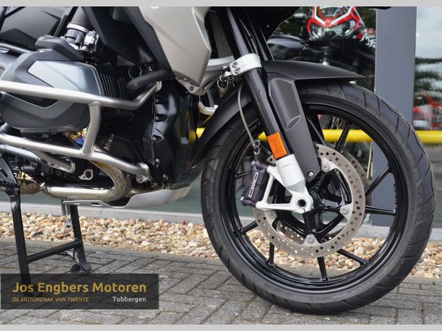 bmw - r-1250-gs-triple-black