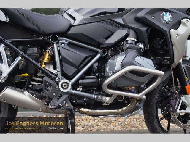 bmw - r-1250-gs-triple-black
