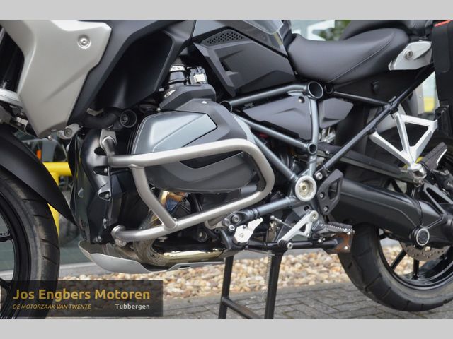 bmw - r-1250-gs-triple-black