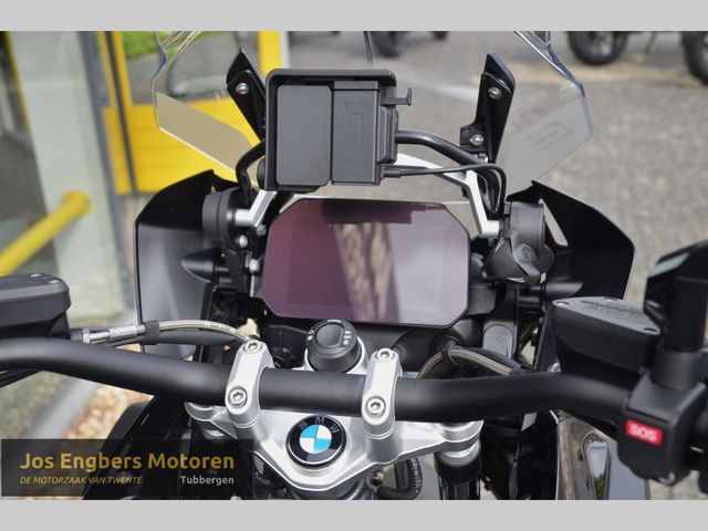 bmw - r-1250-gs-triple-black