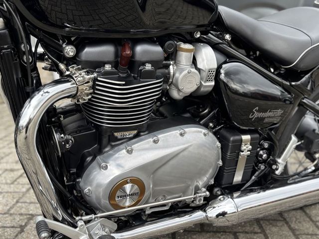 triumph - speedmaster