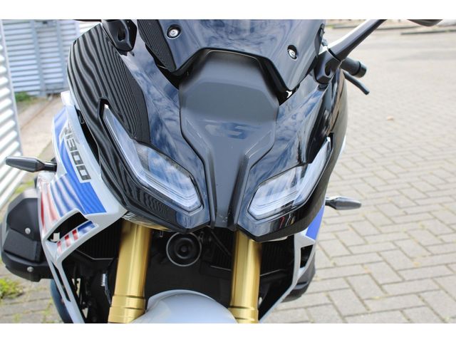 bmw - r-1300-rs
