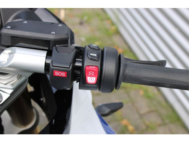 bmw - r-1300-rs