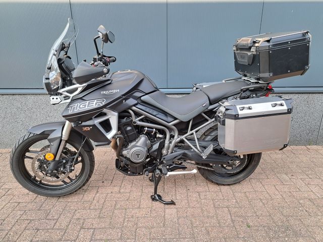 triumph - tiger-800-xrt