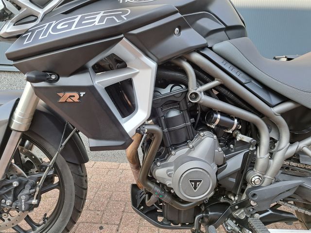 triumph - tiger-800-xrt