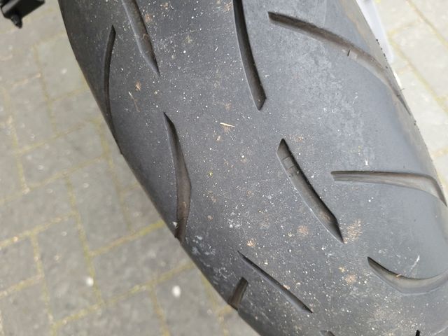 ducati - monster-696