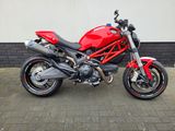 DUCATI MONSTER 696
