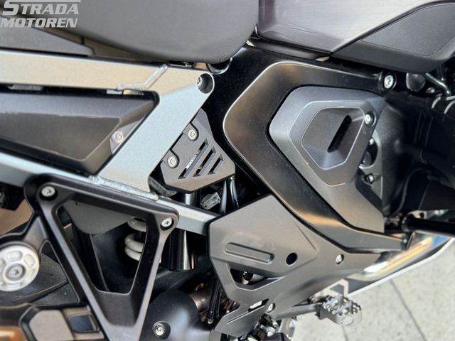 bmw - r-1300-gs-adventure-triple-black